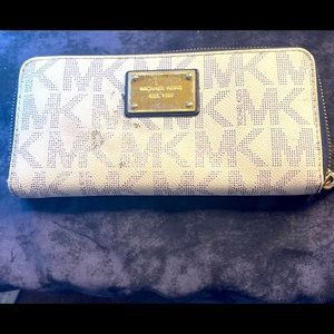 Mk wallet